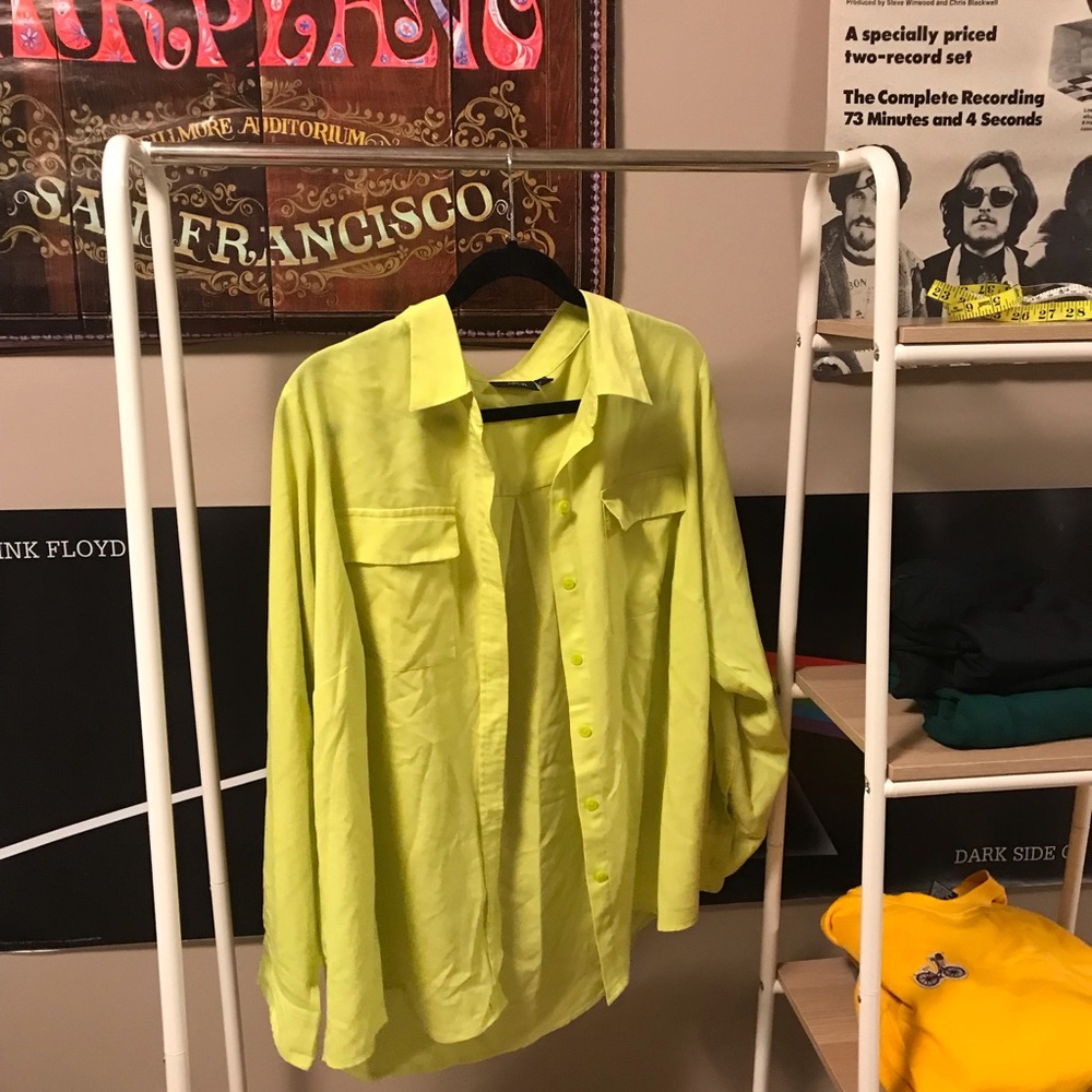 Apt 9 lightweight button down